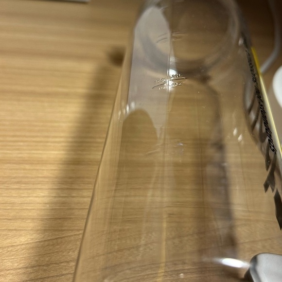 Drink Logic Brand HERTZ Water Bottle Clear With Flip Top and Measurements - Picture 2 of 6